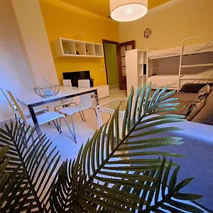 Pensionat Nest Style, Granada